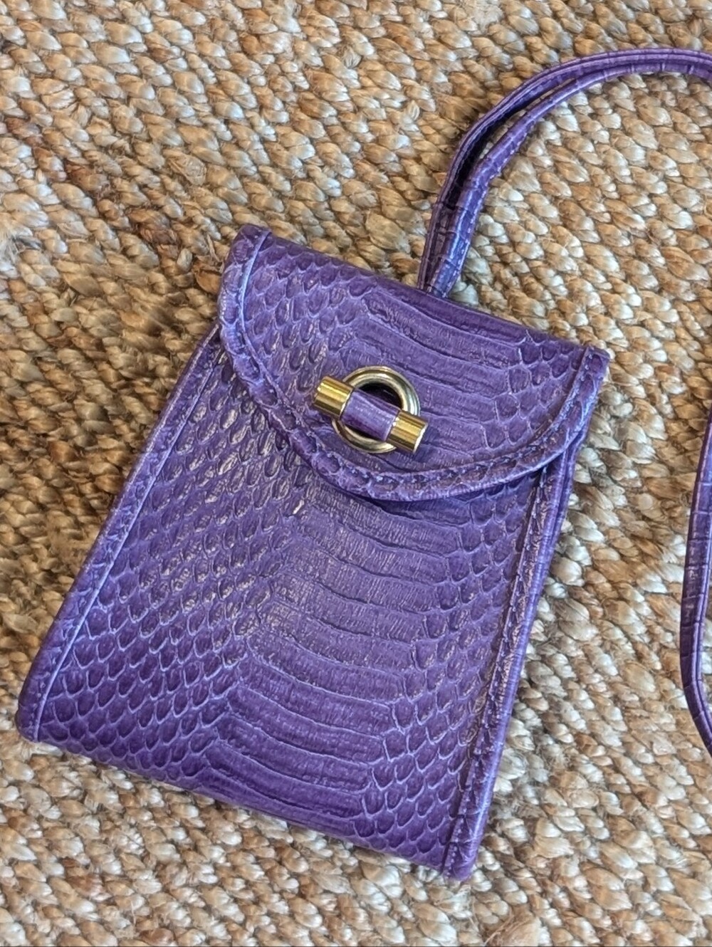 Cute Purple Faux Alligator Crossbody Phone Bag - Avant Guarde
